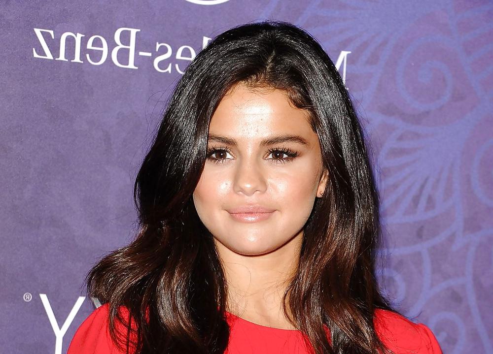 16P Selena Gomez - She needs Cum inside her Latin Face !!!