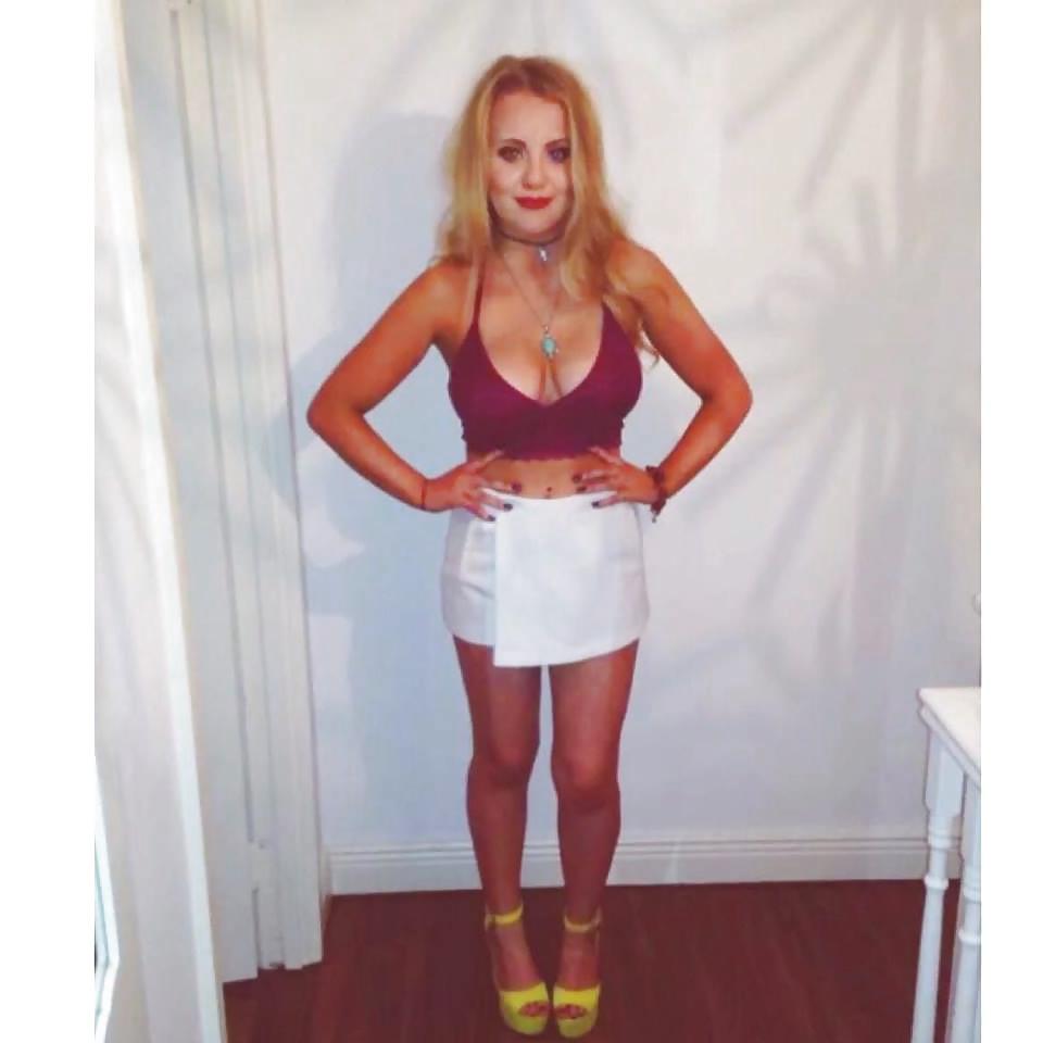 15P NEW Irish hotties.....What u think?