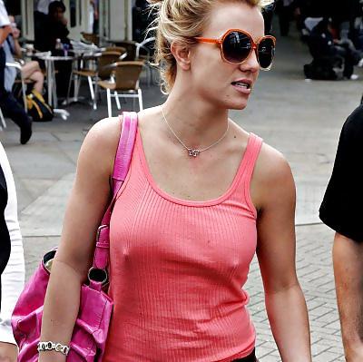 25P Braless big boobs pokies nipples