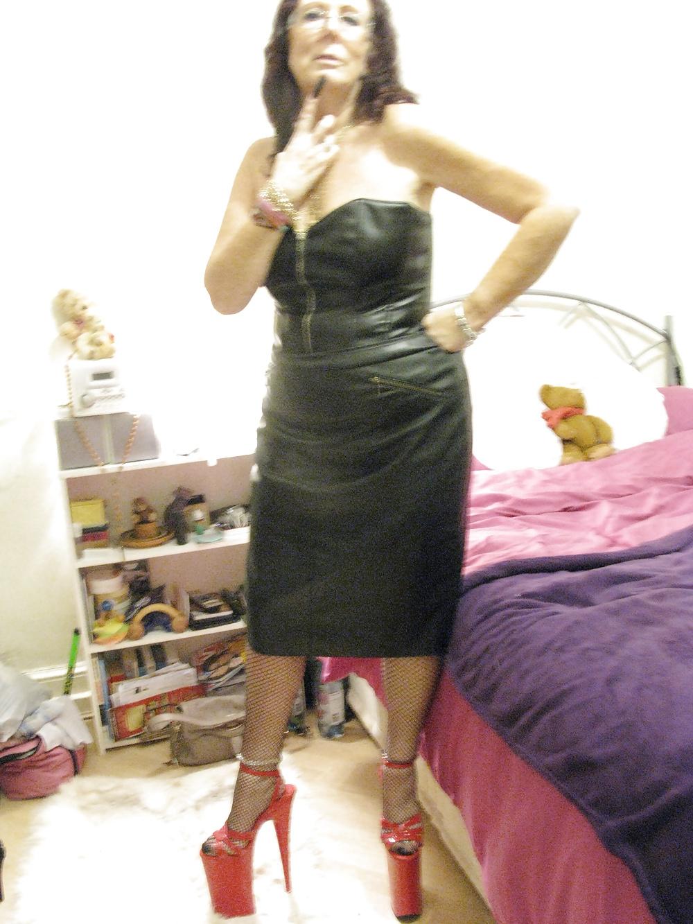 25P Extreme 10 inch heels