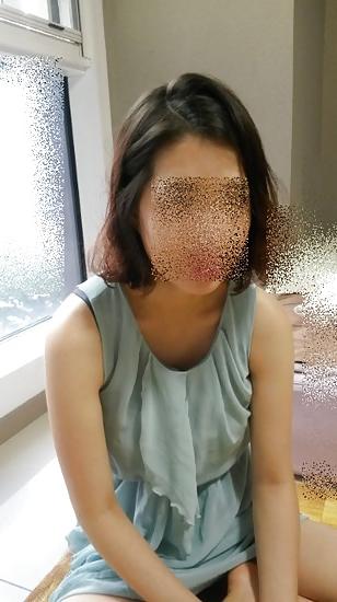 14P Sexy Korean Milf Cuckold