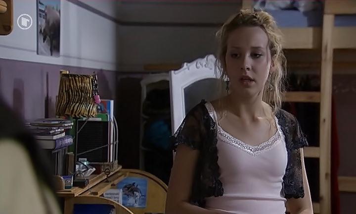25P Clara Dolny (Lindenstrasse) - Mix