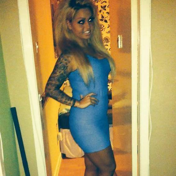 11P Would you empty your balls in chav Danni?