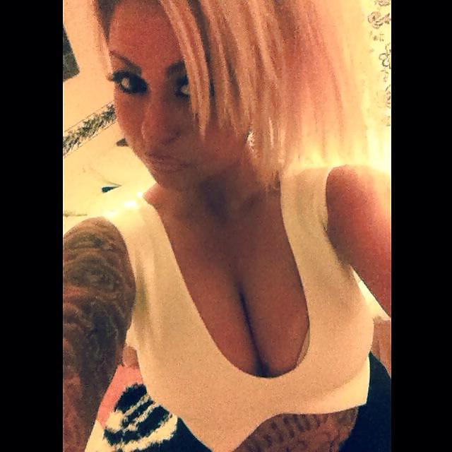 11P Would you empty your balls in chav Danni?