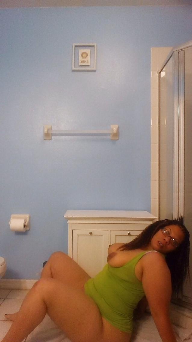 4P Would you cum inside? :)