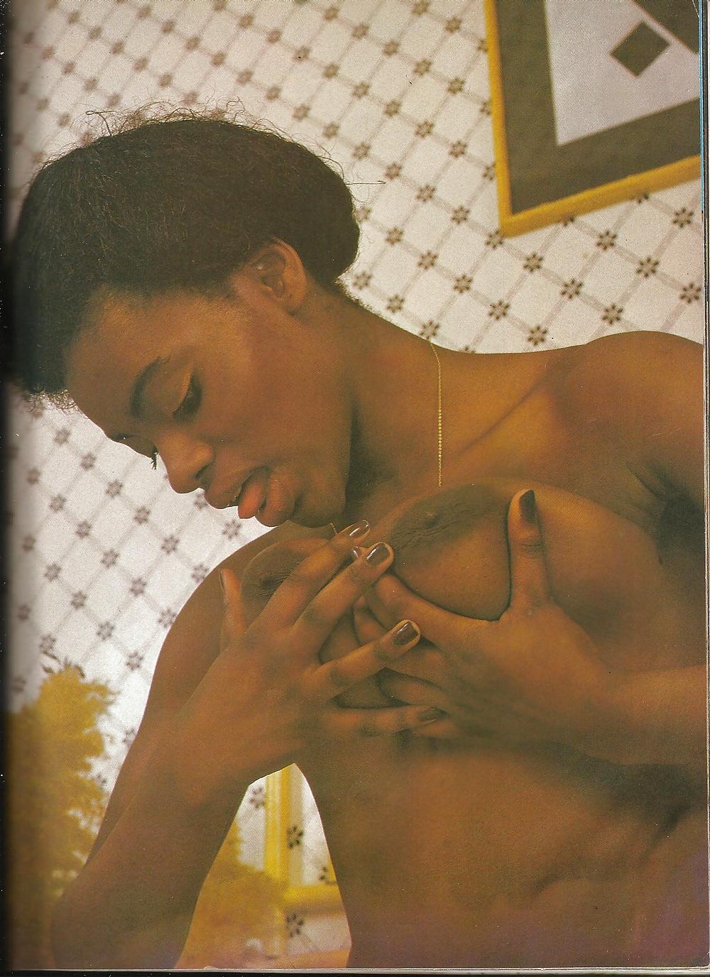 25P Vintage uk magazine scan-Lovebirds no.55 1980s