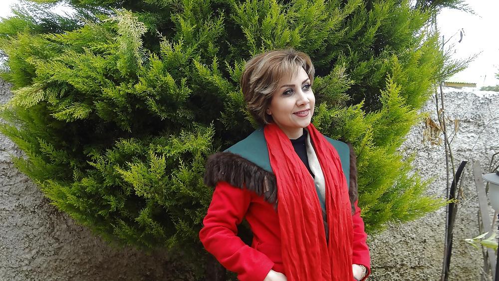 14P Persian Iranian Elham Khodabandeh
