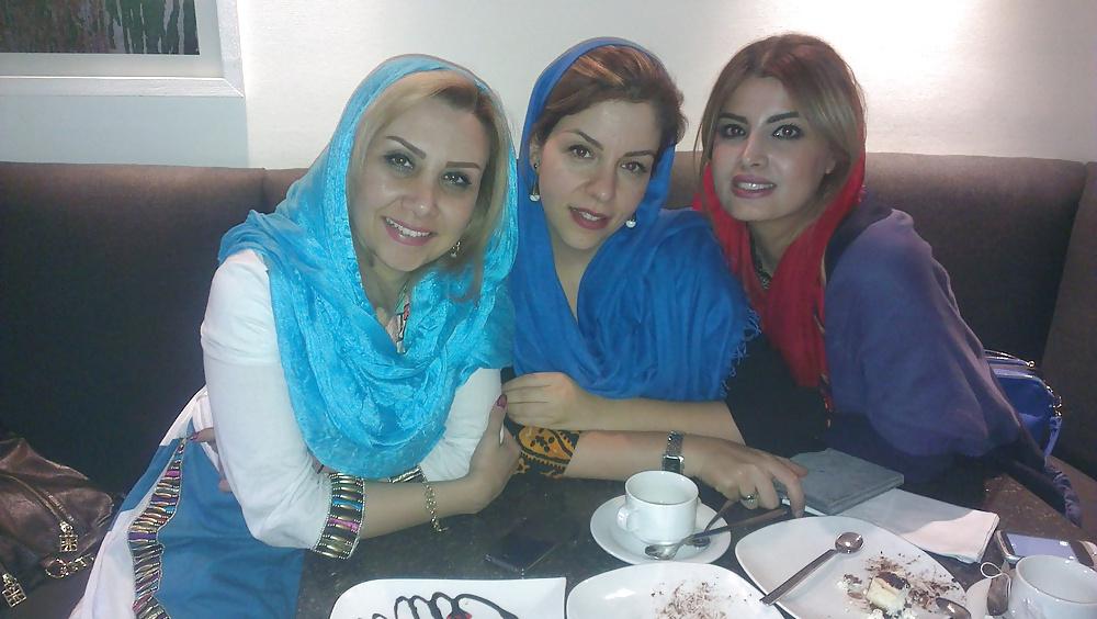 14P Persian Iranian Elham Khodabandeh