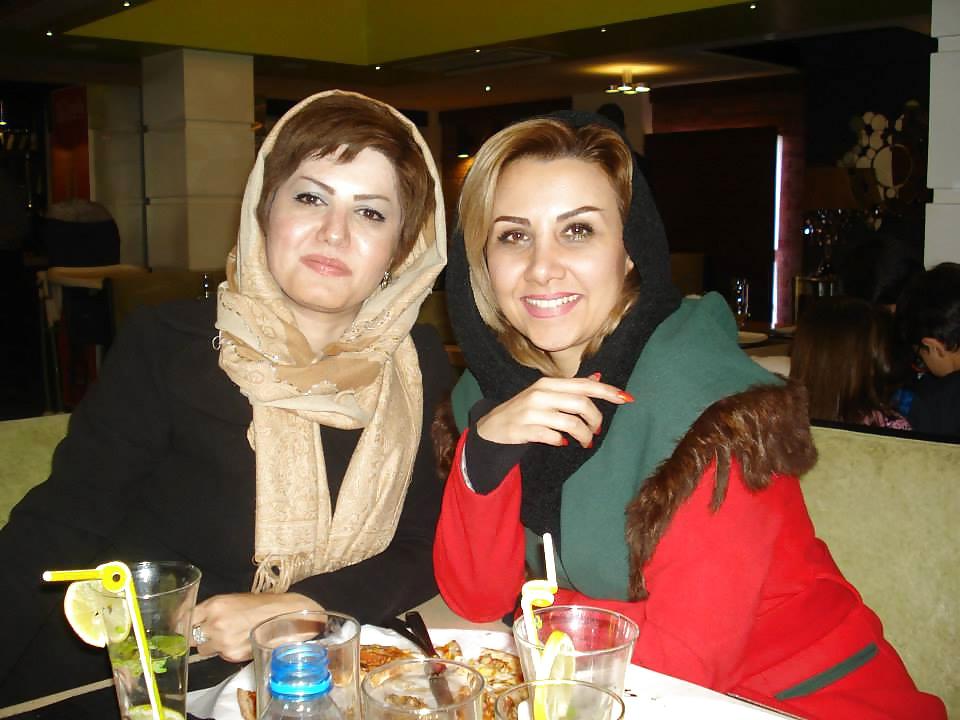 14P Persian Iranian Elham Khodabandeh
