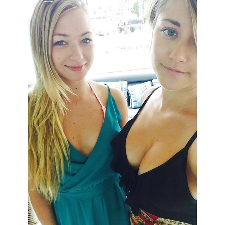 13P Artsy, tattooed Lauren and her big tits