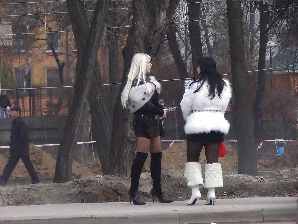 25P European street walkers. More street walkers