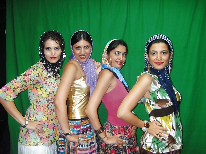 25P Persian Iranian FB Babes