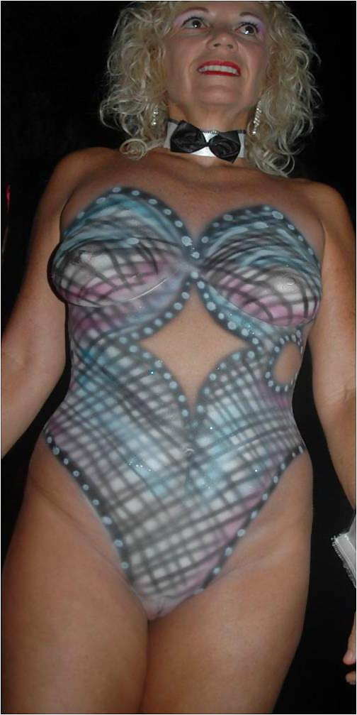 25P GILF's & MILF's