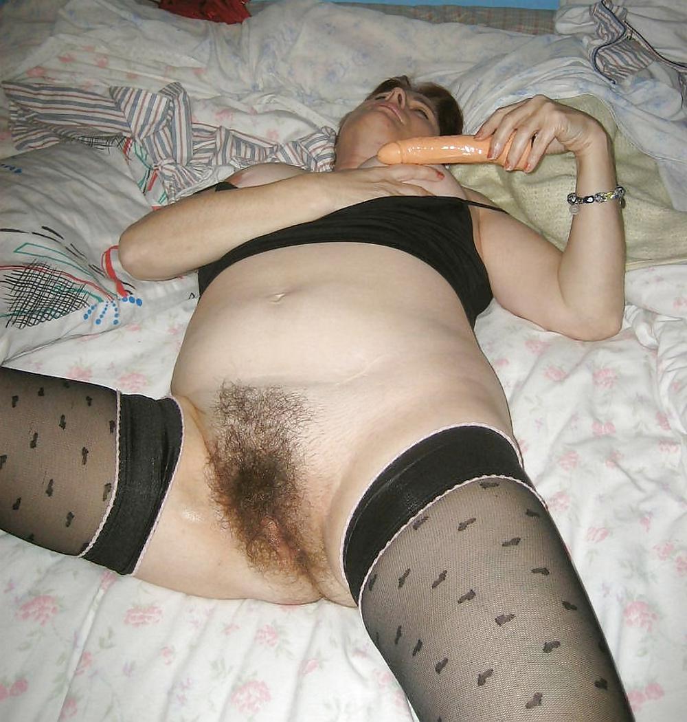 25P Hot MILFs and Matures