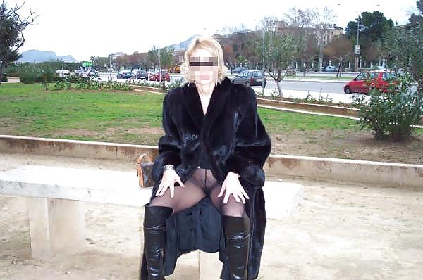 18P Italian libertine lady