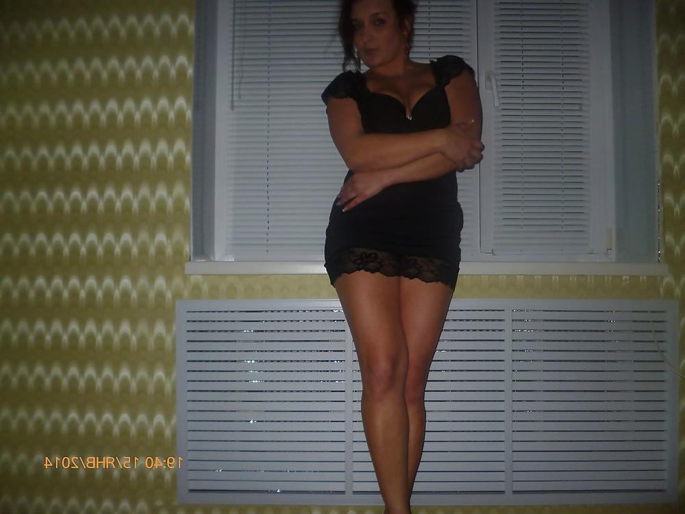 24P Russian mom (32 years old)