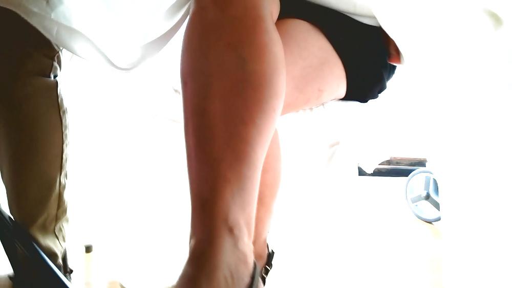 9P Aunt under the table