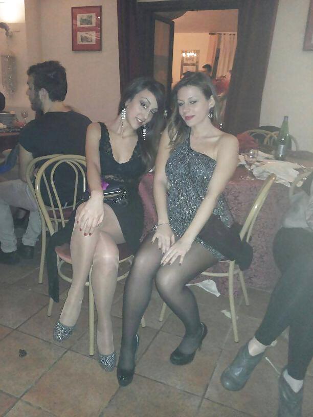 25P Italian Daniela and friends