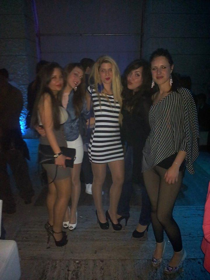 25P Italian Daniela and friends