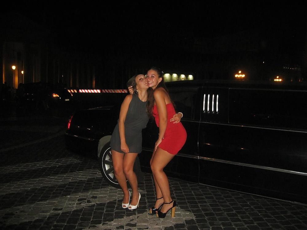 25P Italian Daniela and friends