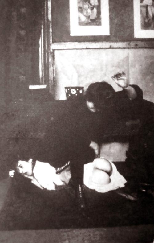 20P Black and White Vintage Spanking Pics
