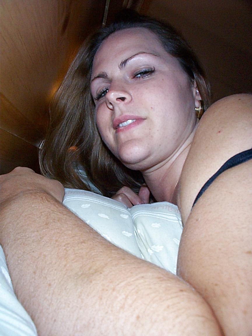 23P Slut MILF Wife shows her tits