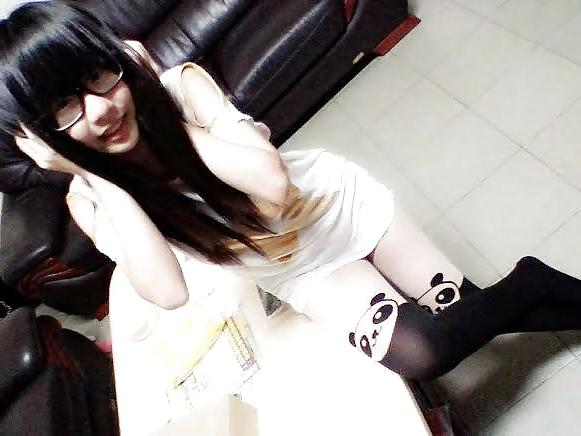 8P TAIWAN CUT GIRL 