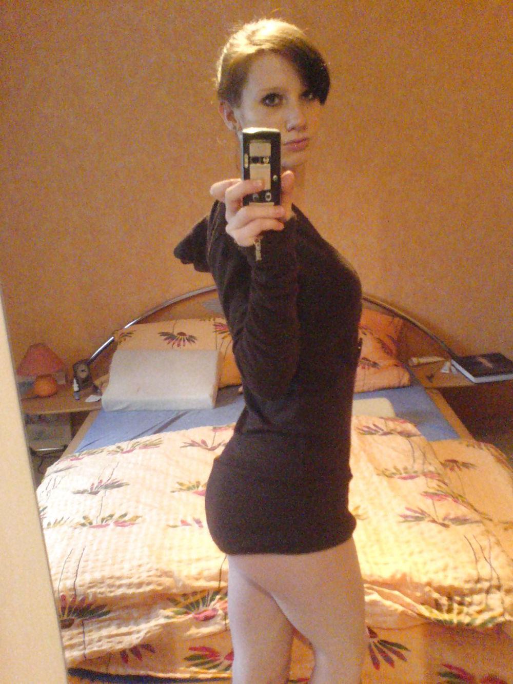 22P Hot Little Italian Girl