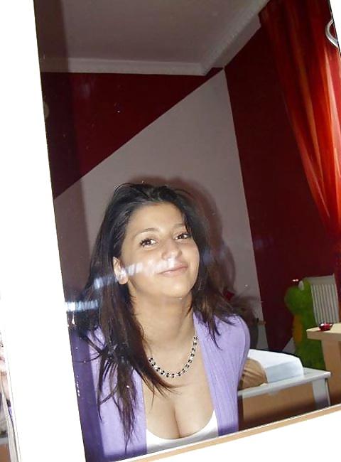 25P Serbian girl Lidija ( Big natural tits )