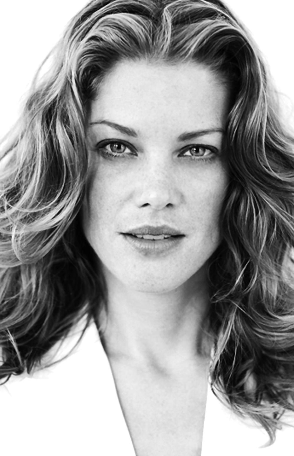 25P German TV Celeb Marie Baeumer
