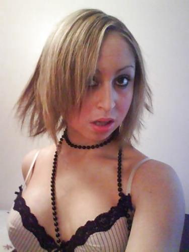 14P Dublin girl shows us how her fake tan is coming up