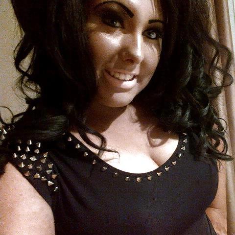 15P Would you empty your balls in chav Chubby Laura?