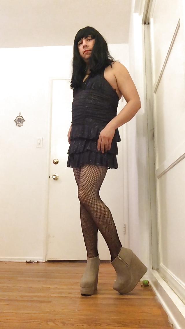 5P Me crossdressing