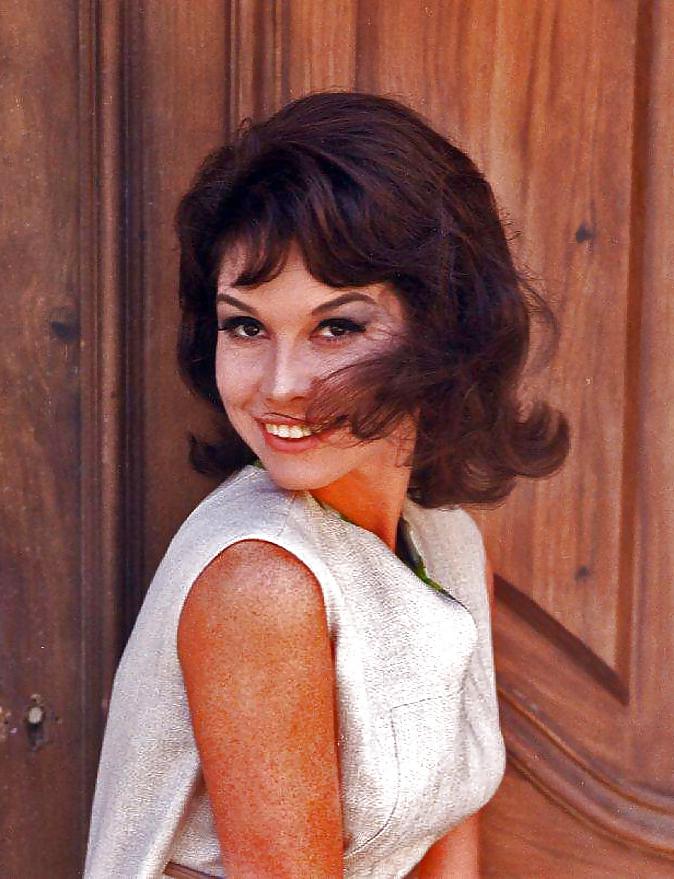 20P Mary Tyler Moore Part 2: Real & Fake