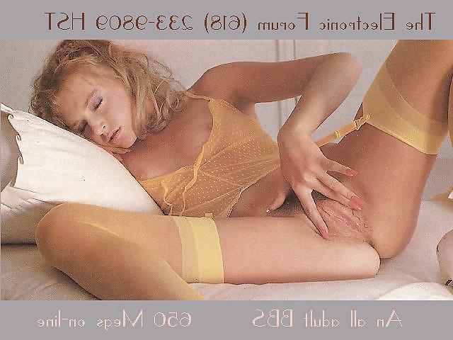 25P Vintage solo girls 1