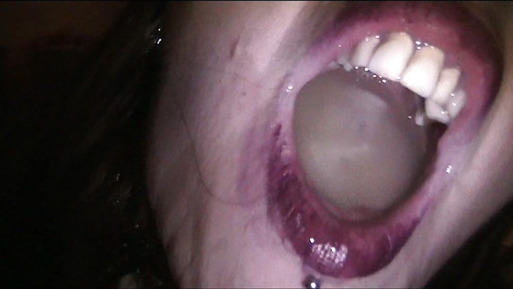 25P Cum filled mouth