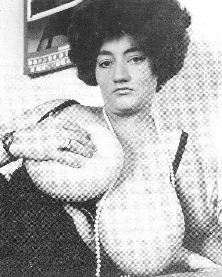25P Vintage Collection #23 Busty Russell Aka Rusty Russell