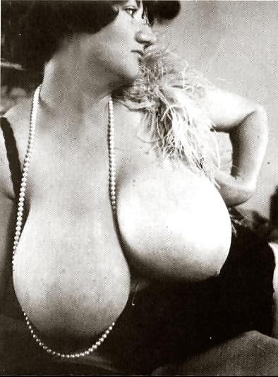 25P Vintage Collection #23 Busty Russell Aka Rusty Russell