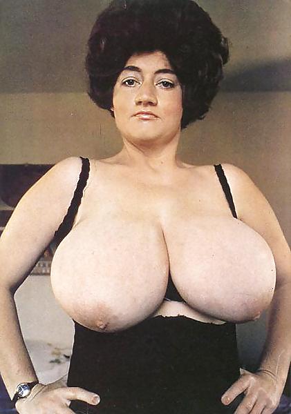 25P Vintage Collection #23 Busty Russell Aka Rusty Russell