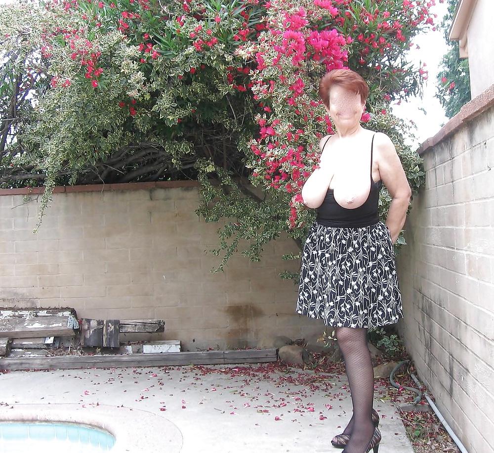 12P MILF with big tits