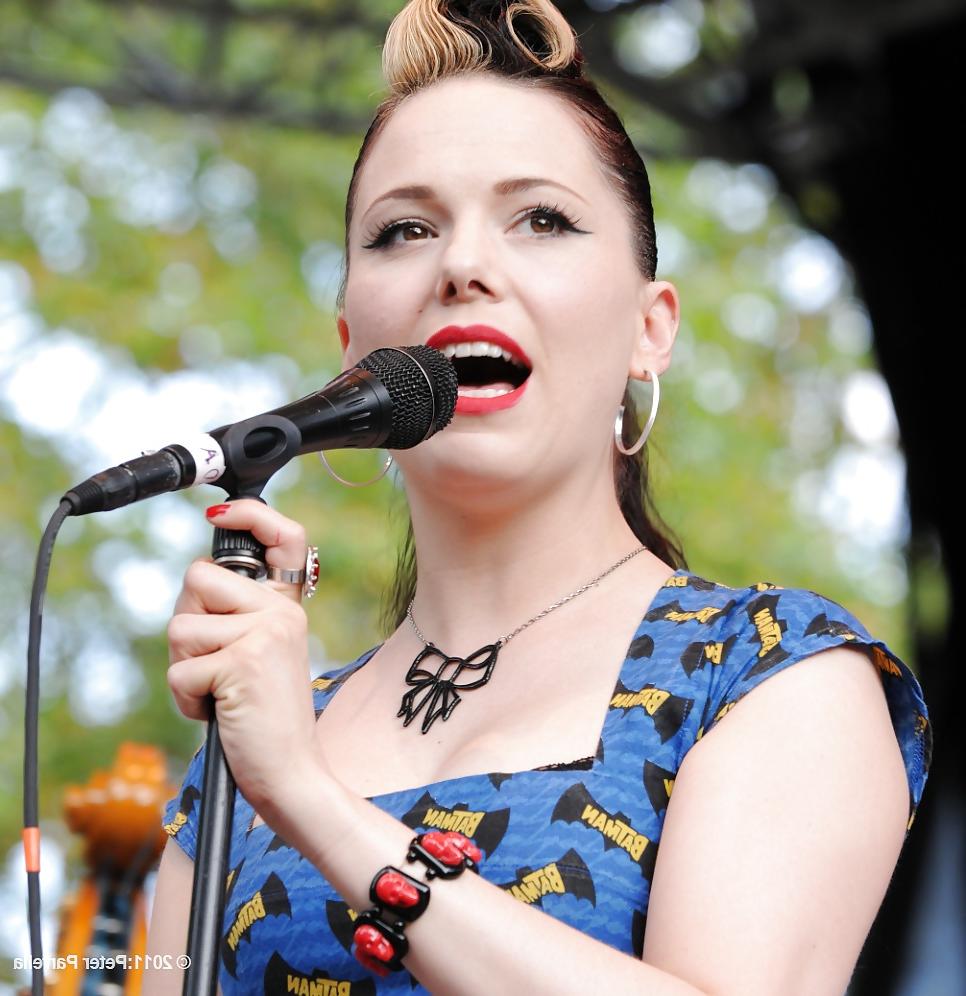 20P Pretty Irish Celebs