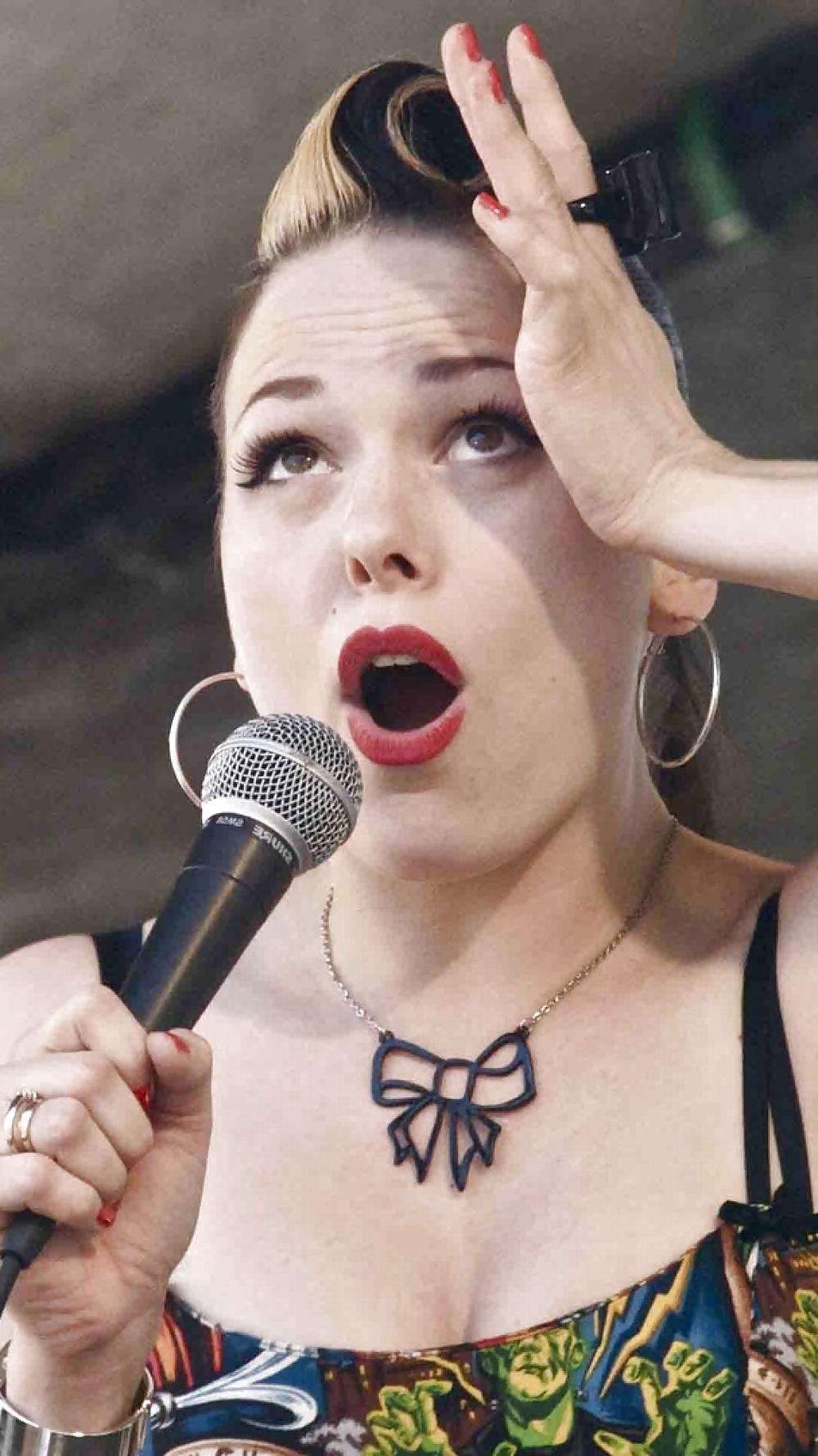 20P Pretty Irish Celebs
