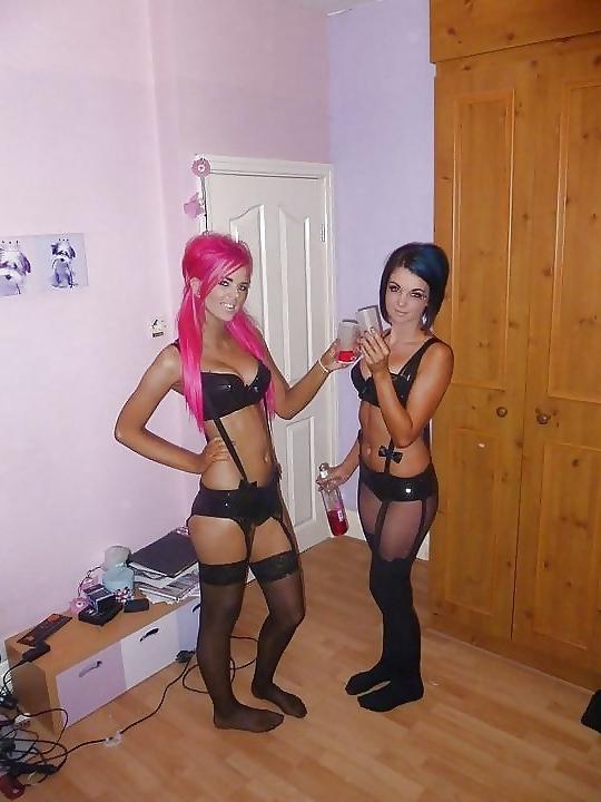 10P I can smell the fake tan from here