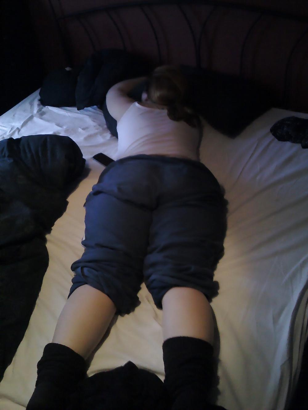 14P Swedish slut creampied