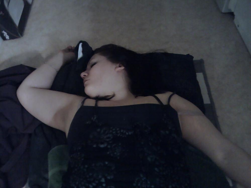 14P Swedish slut creampied