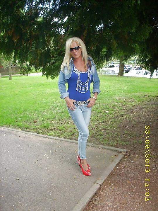 7P Beata Polish fetish diva in shiny tight clothes