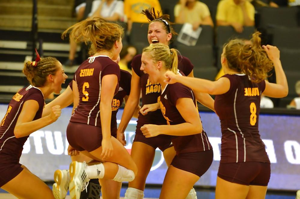 12P Cmu college volleyball 