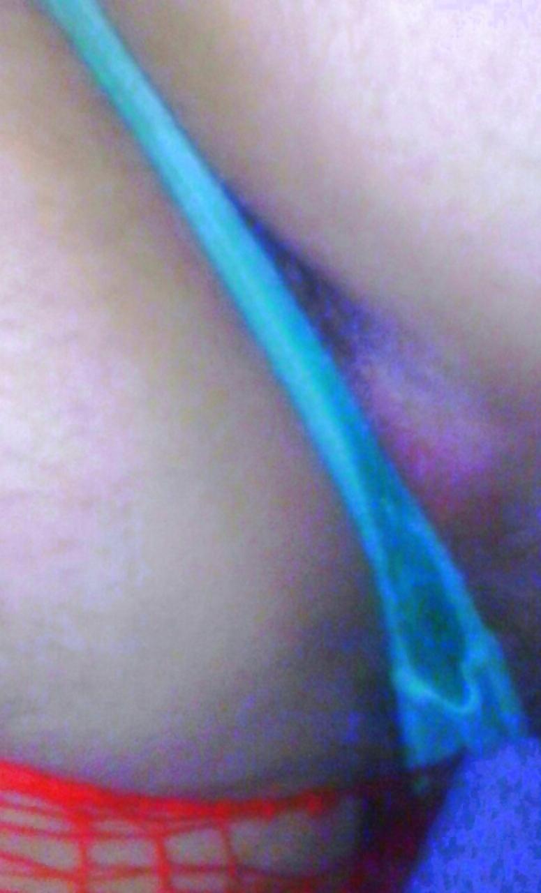 4P I am a submissive cock sucker4 dom straight men 