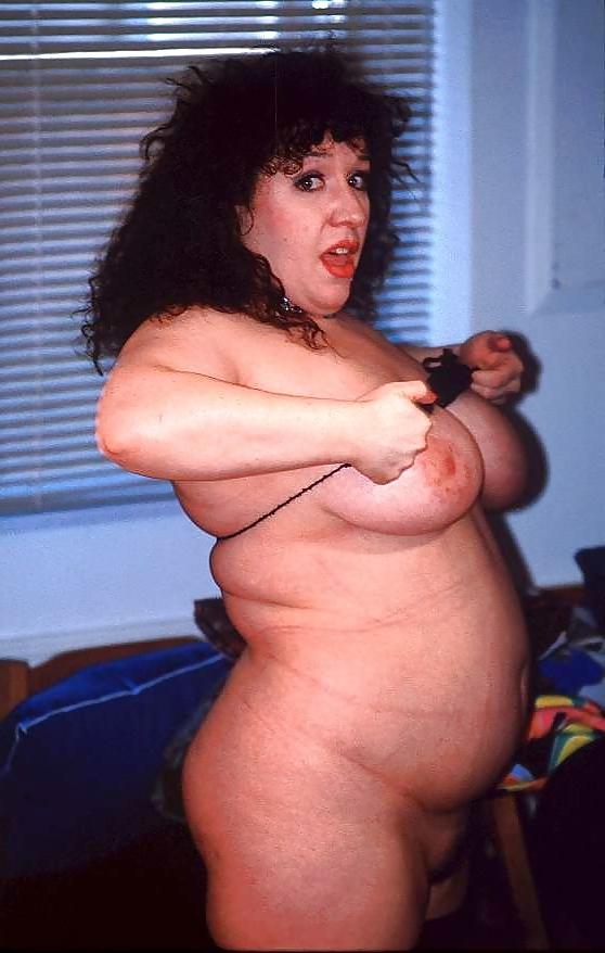 25P Busty bbw mature Lola 