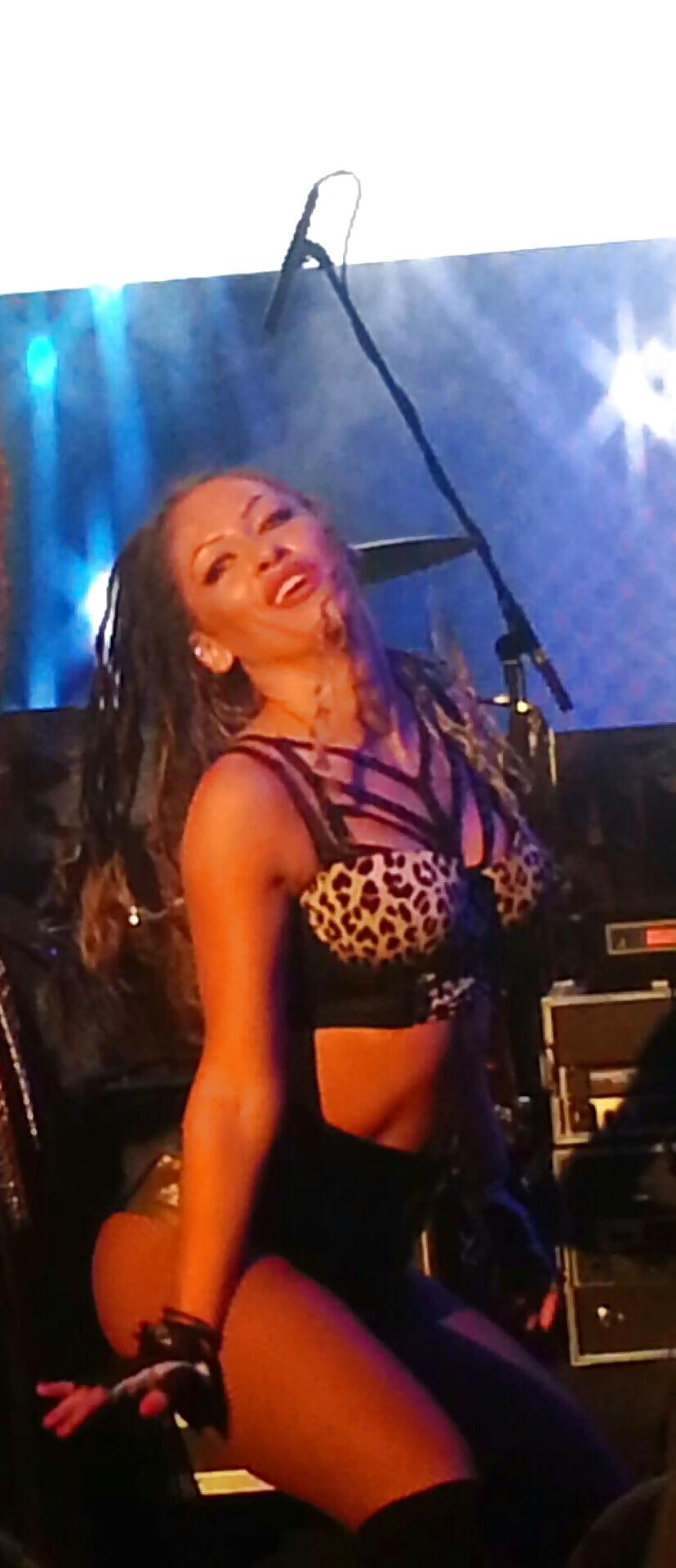 25P Spy sexy dancer romanian
